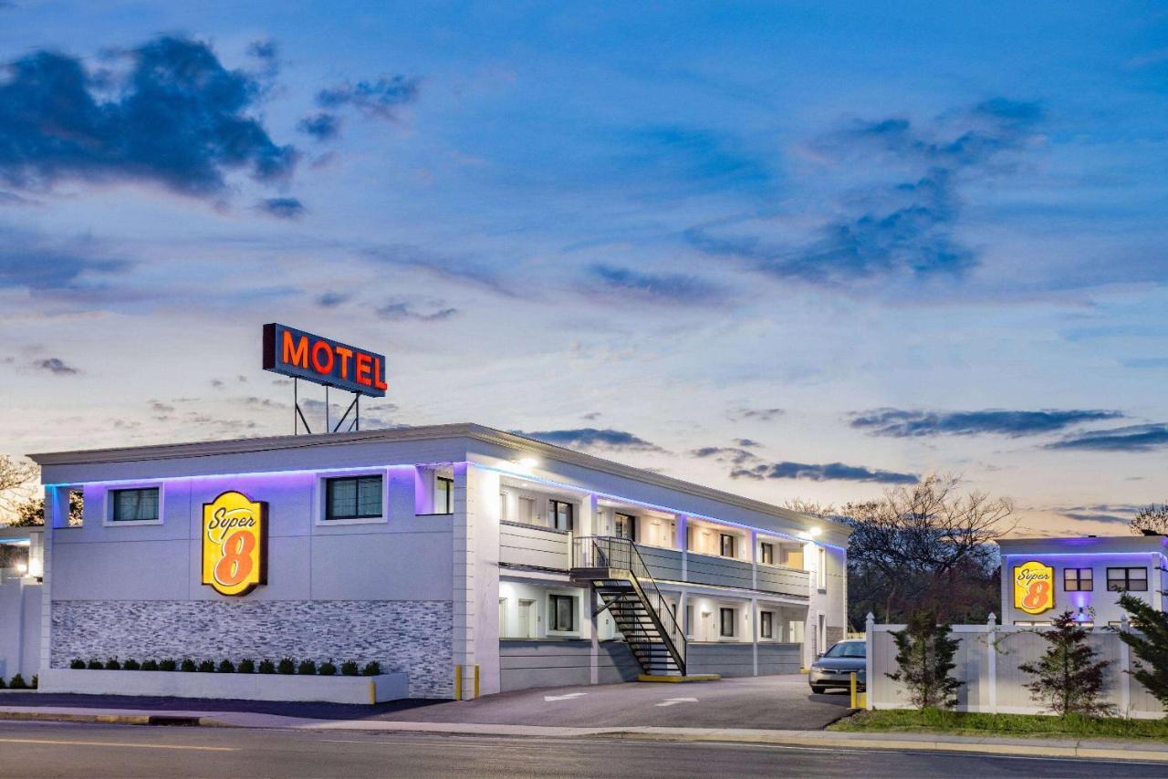 Super 8 By Wyndham Lindenhurst Kültér fotó